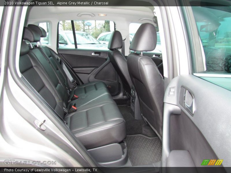 Alpine Grey Metallic / Charcoal 2010 Volkswagen Tiguan SEL