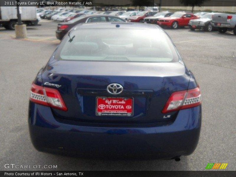 Blue Ribbon Metallic / Ash 2011 Toyota Camry LE