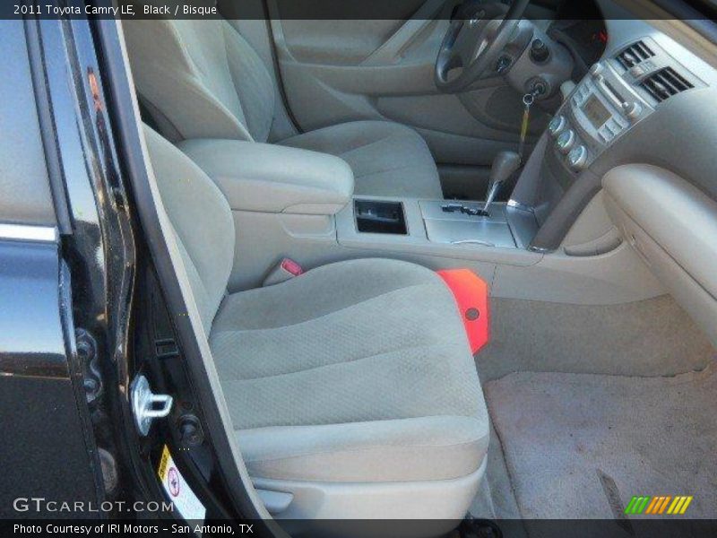Black / Bisque 2011 Toyota Camry LE