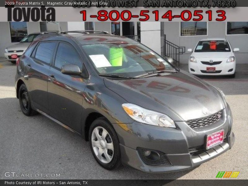 Magnetic Gray Metallic / Ash Gray 2009 Toyota Matrix S