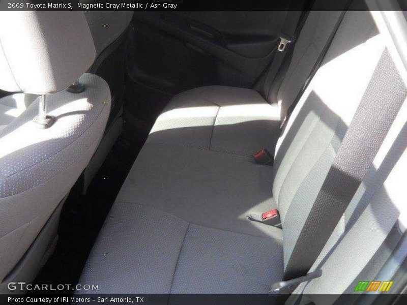 Magnetic Gray Metallic / Ash Gray 2009 Toyota Matrix S