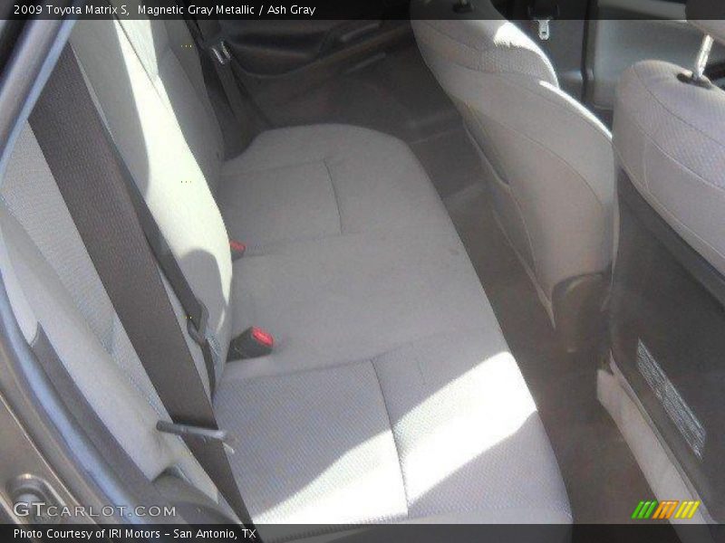 Magnetic Gray Metallic / Ash Gray 2009 Toyota Matrix S