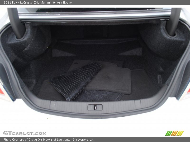 Summit White / Ebony 2011 Buick LaCrosse CXL