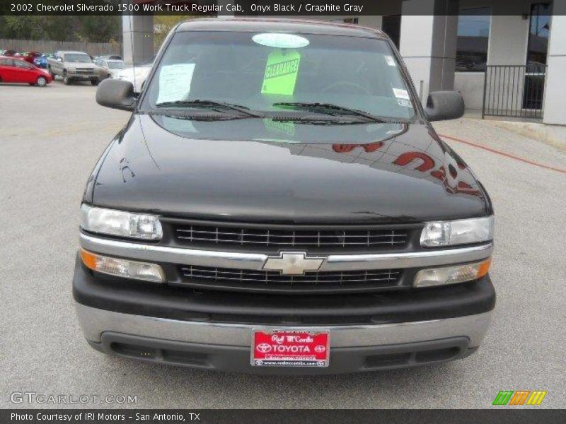 Onyx Black / Graphite Gray 2002 Chevrolet Silverado 1500 Work Truck Regular Cab