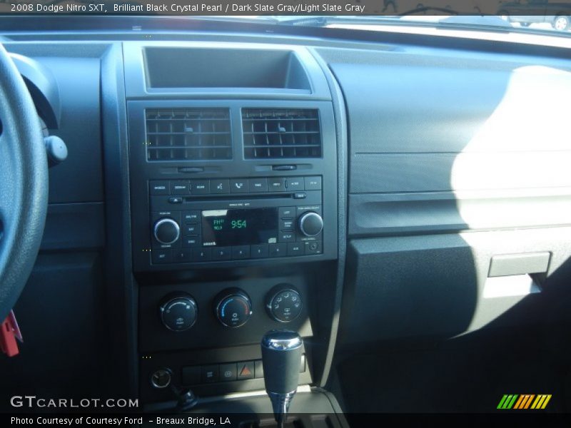 Brilliant Black Crystal Pearl / Dark Slate Gray/Light Slate Gray 2008 Dodge Nitro SXT