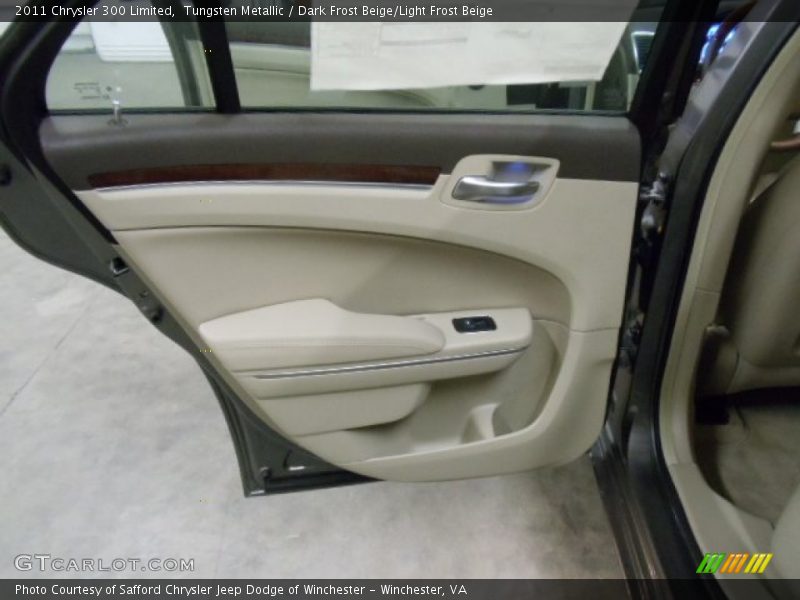 Tungsten Metallic / Dark Frost Beige/Light Frost Beige 2011 Chrysler 300 Limited