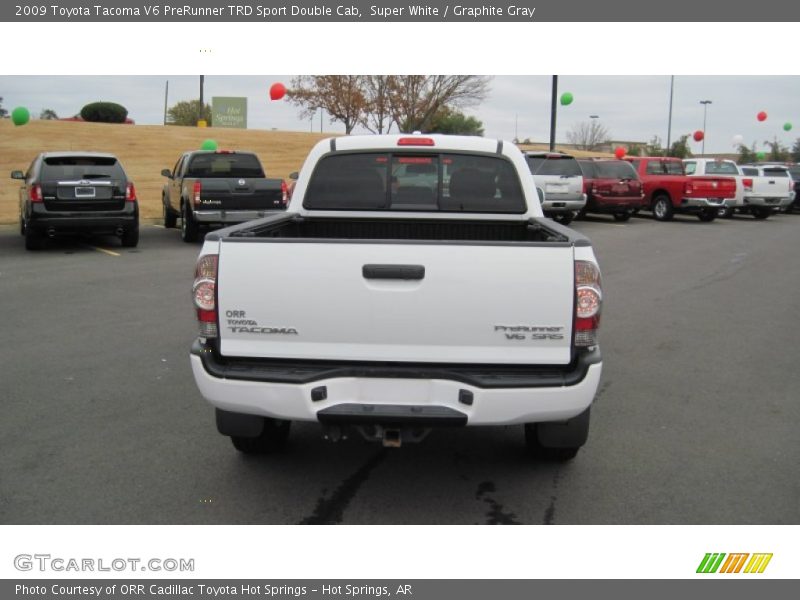 Super White / Graphite Gray 2009 Toyota Tacoma V6 PreRunner TRD Sport Double Cab