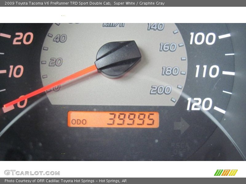 Super White / Graphite Gray 2009 Toyota Tacoma V6 PreRunner TRD Sport Double Cab