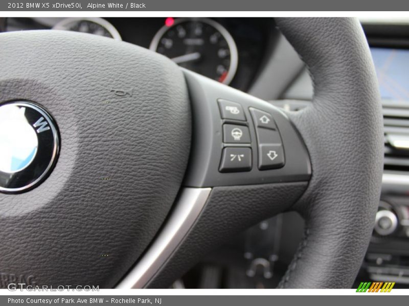 Alpine White / Black 2012 BMW X5 xDrive50i