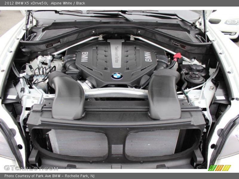 Alpine White / Black 2012 BMW X5 xDrive50i