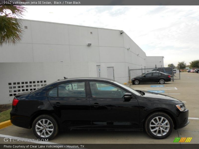 Black / Titan Black 2012 Volkswagen Jetta SE Sedan