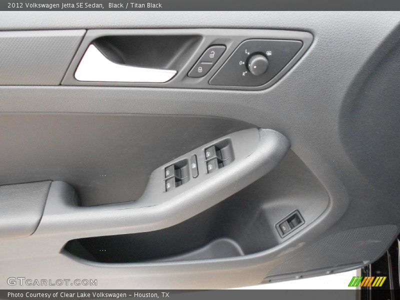 Black / Titan Black 2012 Volkswagen Jetta SE Sedan