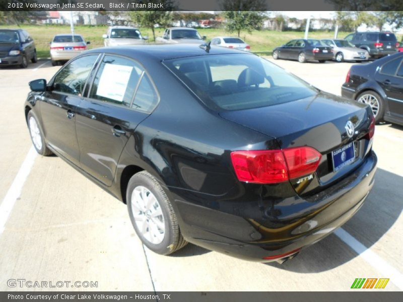 Black / Titan Black 2012 Volkswagen Jetta SE Sedan