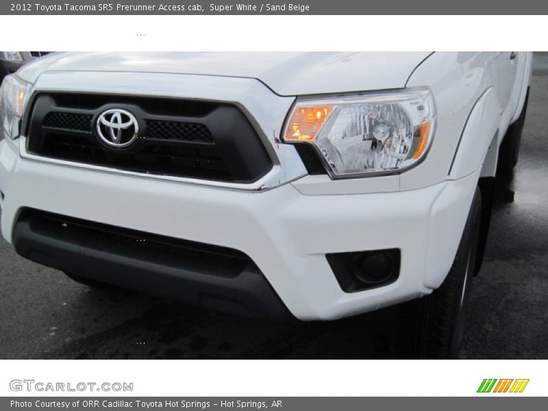 Super White / Sand Beige 2012 Toyota Tacoma SR5 Prerunner Access cab