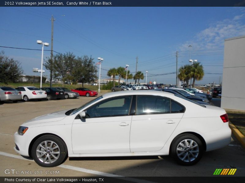 Candy White / Titan Black 2012 Volkswagen Jetta SE Sedan