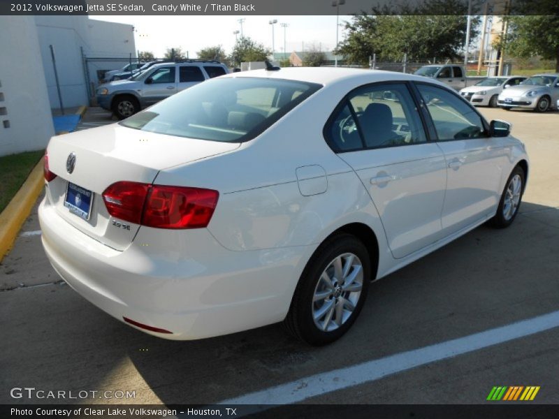 Candy White / Titan Black 2012 Volkswagen Jetta SE Sedan