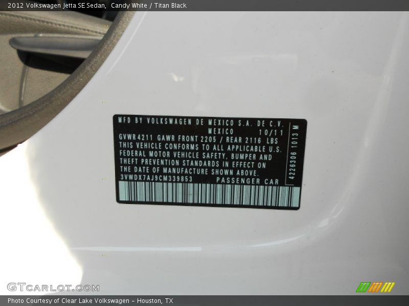 Candy White / Titan Black 2012 Volkswagen Jetta SE Sedan