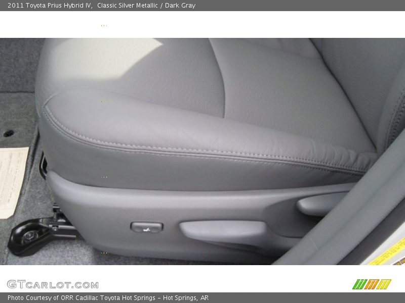 Classic Silver Metallic / Dark Gray 2011 Toyota Prius Hybrid IV