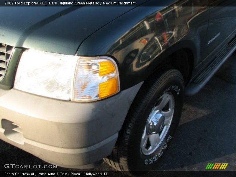 Dark Highland Green Metallic / Medium Parchment 2002 Ford Explorer XLS