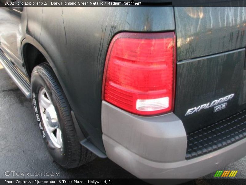 Dark Highland Green Metallic / Medium Parchment 2002 Ford Explorer XLS