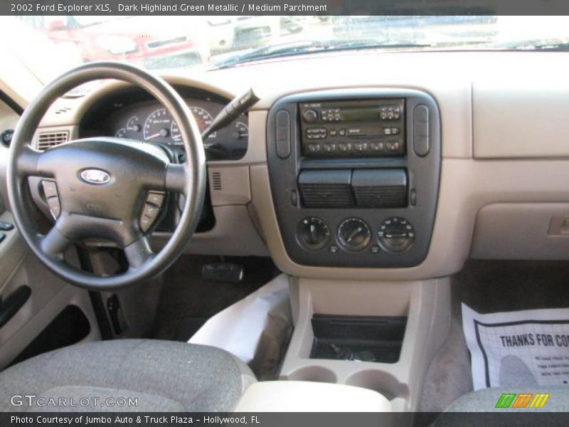 Dark Highland Green Metallic / Medium Parchment 2002 Ford Explorer XLS