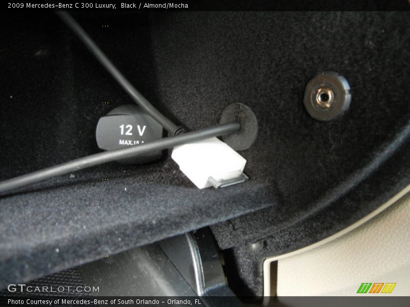 Black / Almond/Mocha 2009 Mercedes-Benz C 300 Luxury