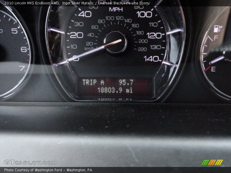 Ingot Silver Metallic / Charcoal Black/Fine Line Ebony 2010 Lincoln MKS EcoBoost AWD
