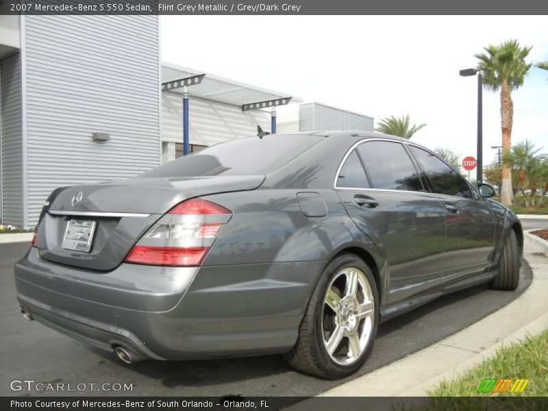 Flint Grey Metallic / Grey/Dark Grey 2007 Mercedes-Benz S 550 Sedan