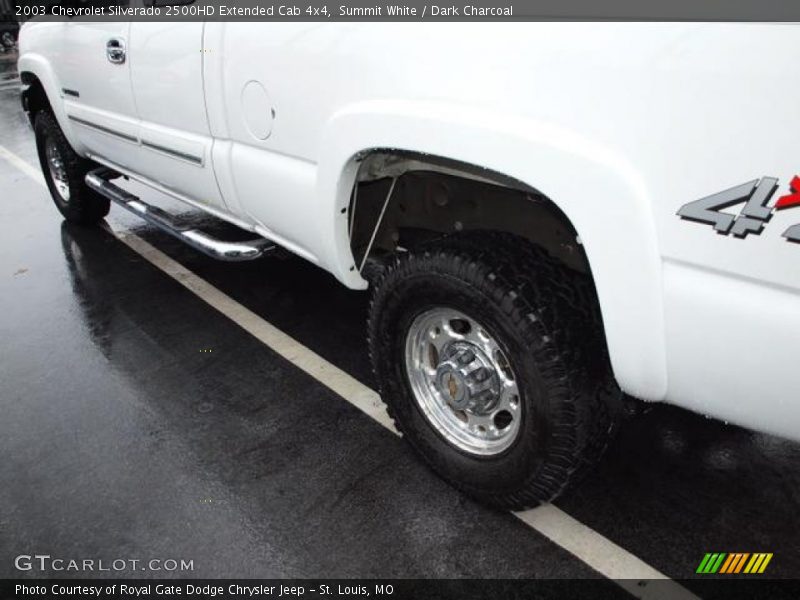 Summit White / Dark Charcoal 2003 Chevrolet Silverado 2500HD Extended Cab 4x4