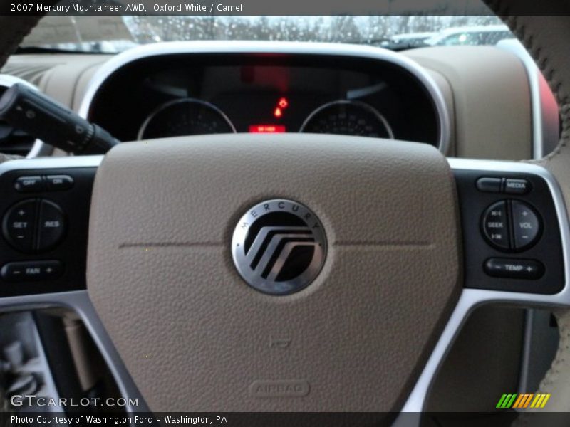 Oxford White / Camel 2007 Mercury Mountaineer AWD