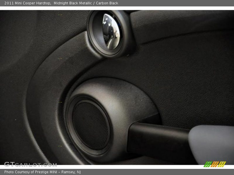 Midnight Black Metallic / Carbon Black 2011 Mini Cooper Hardtop