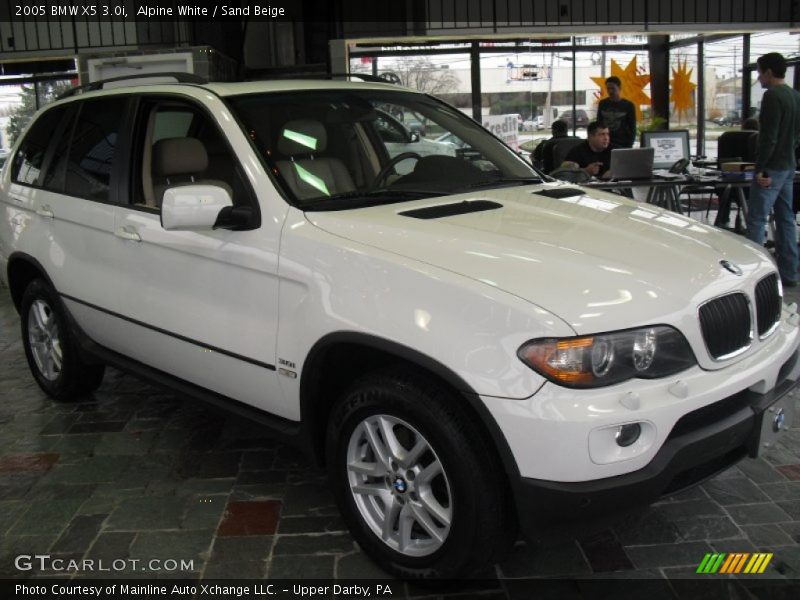 Alpine White / Sand Beige 2005 BMW X5 3.0i