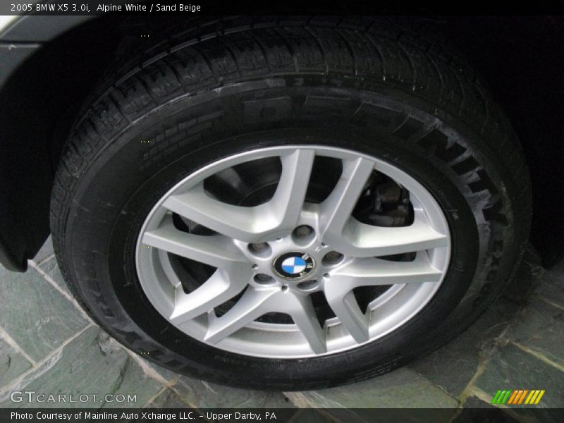 Alpine White / Sand Beige 2005 BMW X5 3.0i