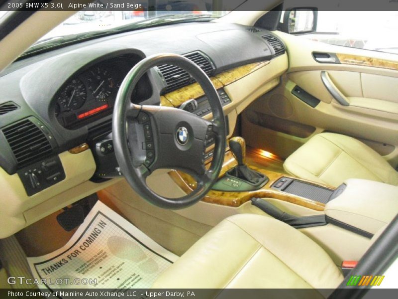 Alpine White / Sand Beige 2005 BMW X5 3.0i