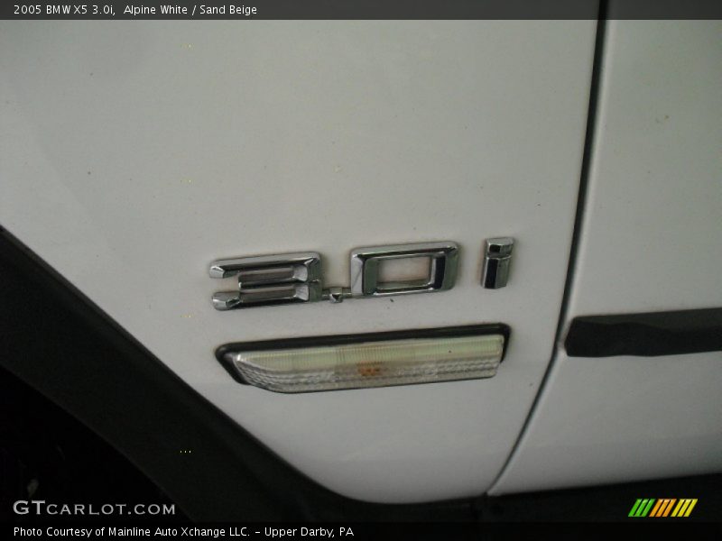Alpine White / Sand Beige 2005 BMW X5 3.0i