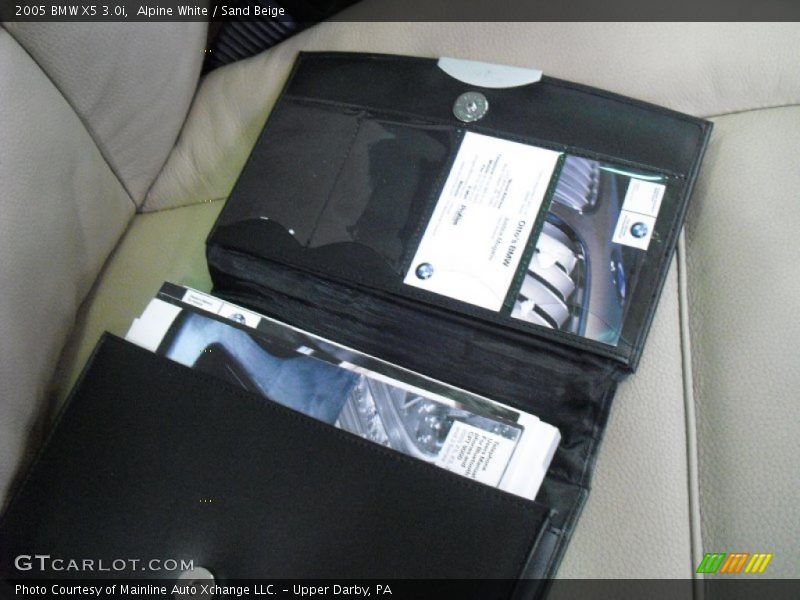 Alpine White / Sand Beige 2005 BMW X5 3.0i