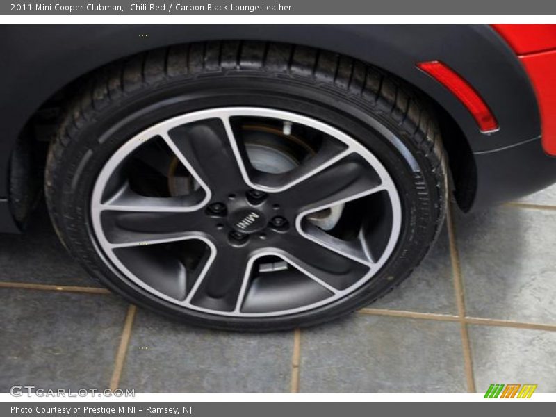 Chili Red / Carbon Black Lounge Leather 2011 Mini Cooper Clubman