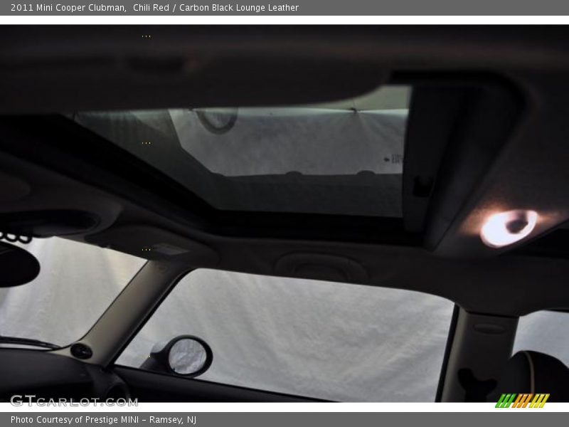 Chili Red / Carbon Black Lounge Leather 2011 Mini Cooper Clubman