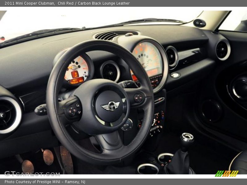 Chili Red / Carbon Black Lounge Leather 2011 Mini Cooper Clubman