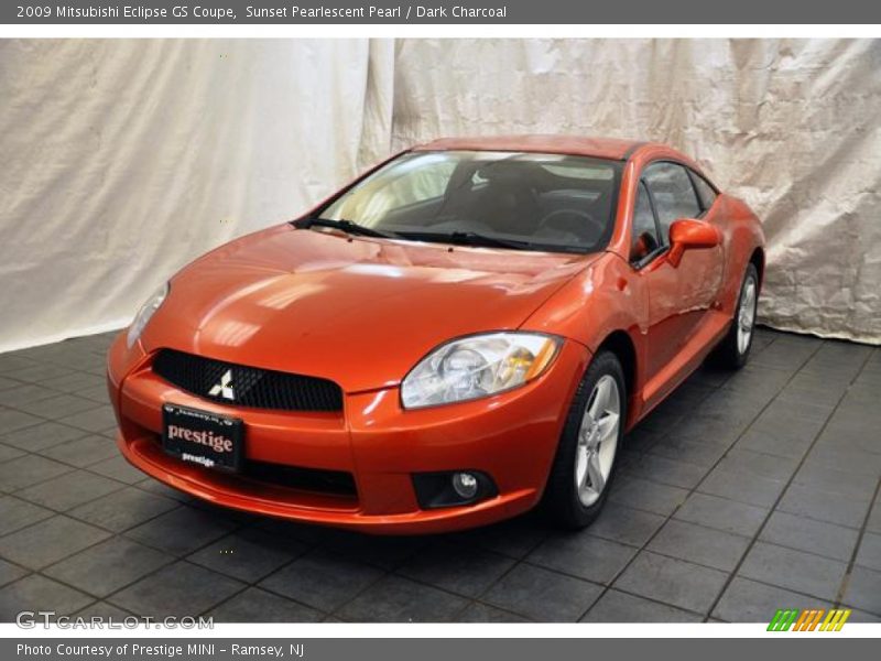 Sunset Pearlescent Pearl / Dark Charcoal 2009 Mitsubishi Eclipse GS Coupe
