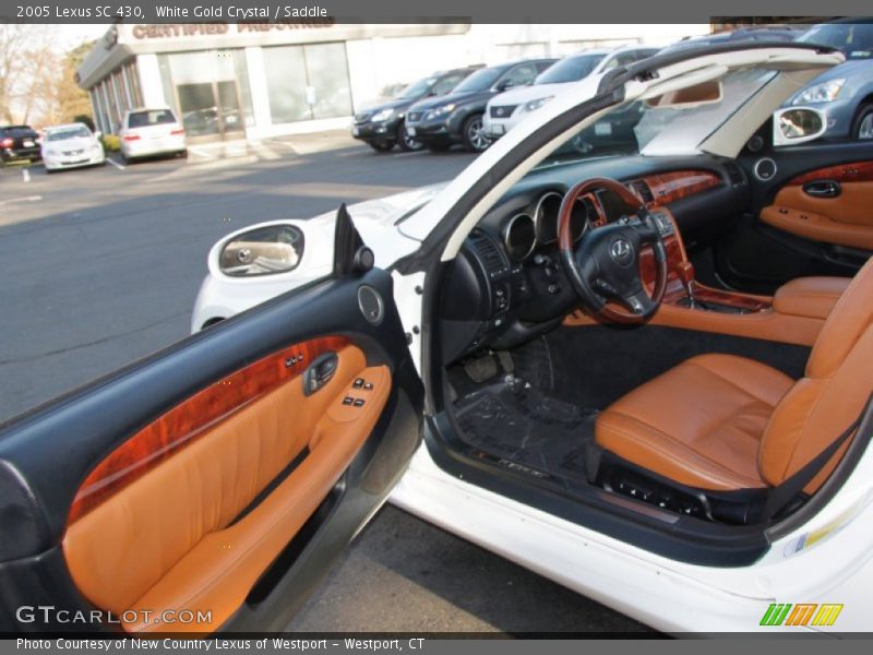  2005 SC 430 Saddle Interior