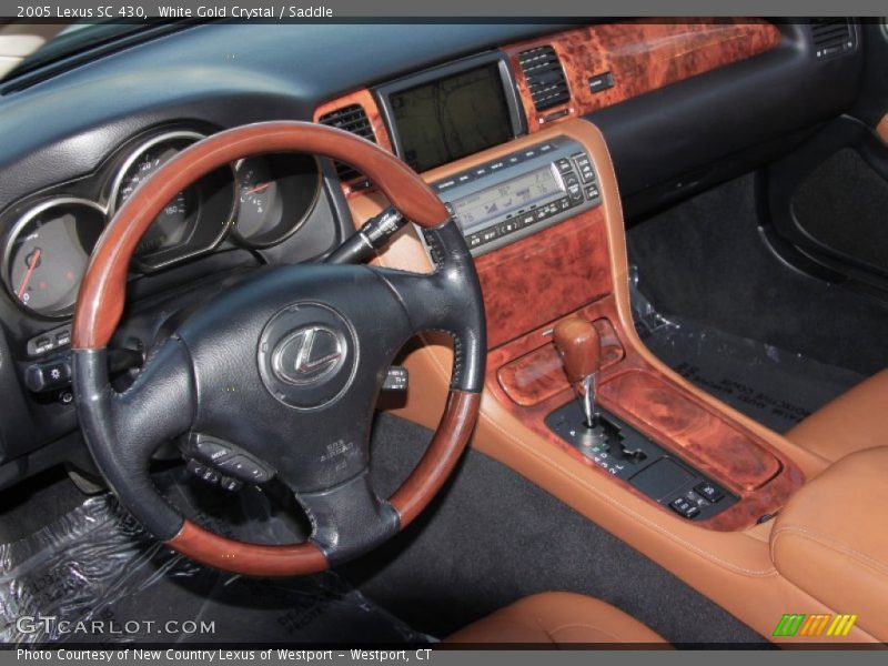 Dashboard of 2005 SC 430