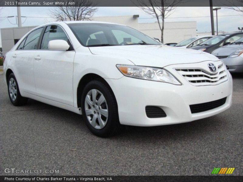 Super White / Ash 2011 Toyota Camry