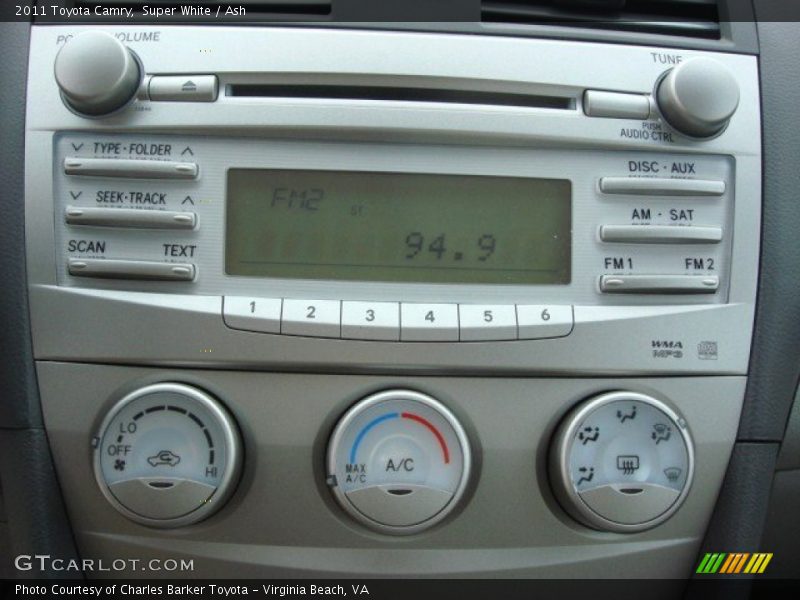 Super White / Ash 2011 Toyota Camry