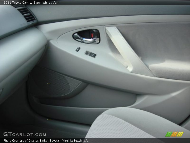 Super White / Ash 2011 Toyota Camry