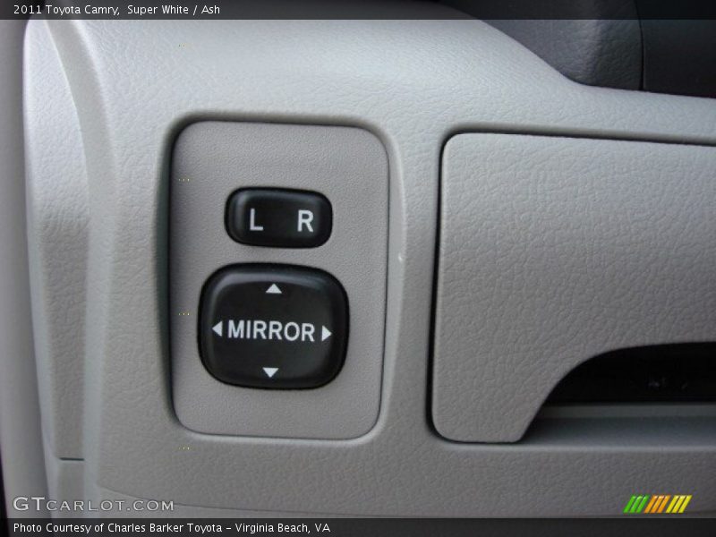 Super White / Ash 2011 Toyota Camry