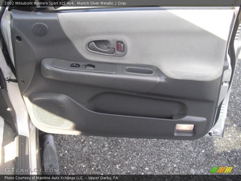 Munich Silver Metallic / Gray 2002 Mitsubishi Montero Sport XLS 4x4