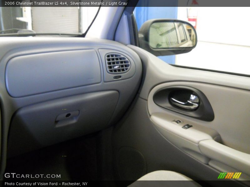 Silverstone Metallic / Light Gray 2006 Chevrolet TrailBlazer LS 4x4
