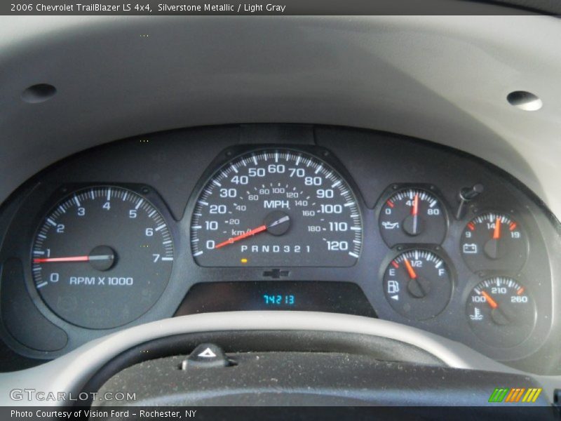 Silverstone Metallic / Light Gray 2006 Chevrolet TrailBlazer LS 4x4
