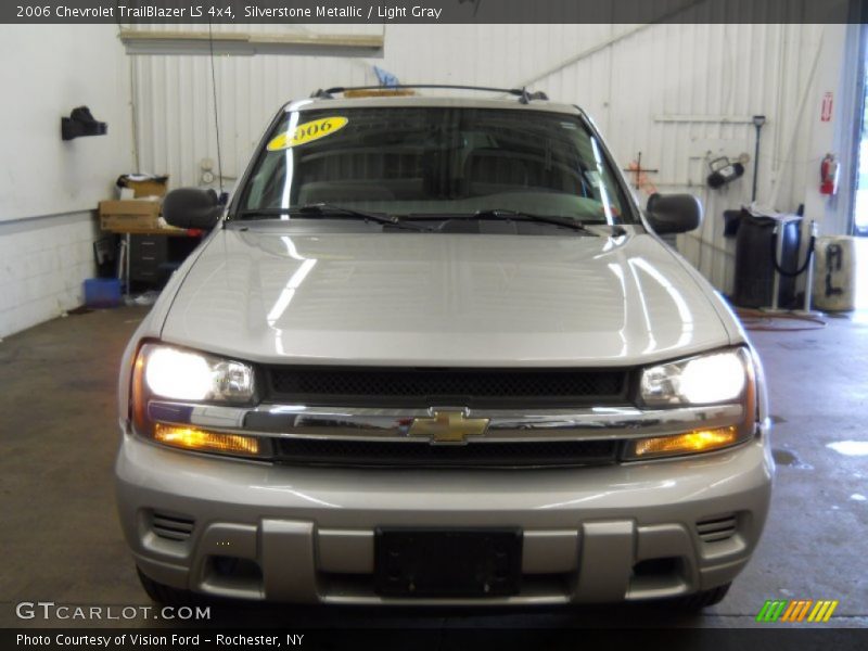 Silverstone Metallic / Light Gray 2006 Chevrolet TrailBlazer LS 4x4